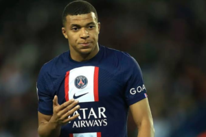 Leia mais sobre o artigo Por que Mbappé quer deixar o PSG?