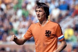 Leia mais sobre o artigo <strong>Lendas do futebol que morreram nessa década</strong>