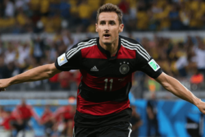 Leia mais sobre o artigo Os maiores artilheiros da Copa do Mundo